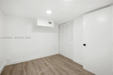 1701 NW 19th Avenue Miami FL 33125