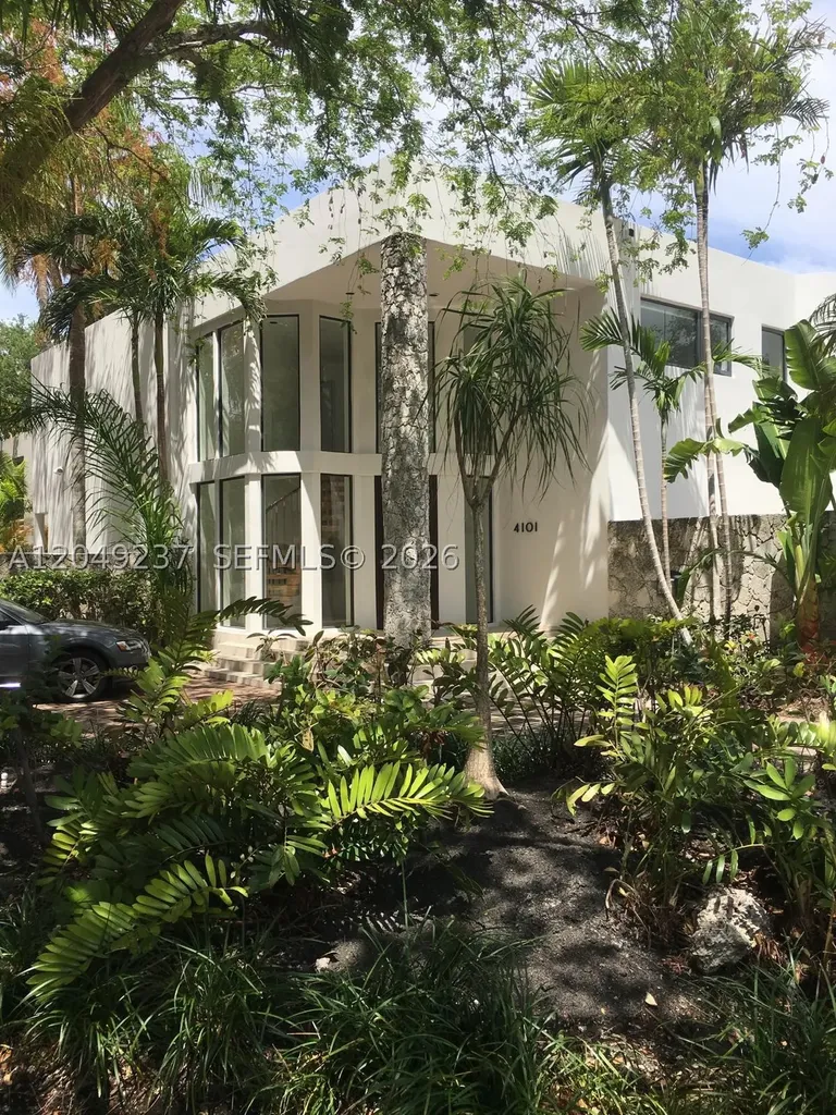 4101 Battersea Road Miami FL 33133