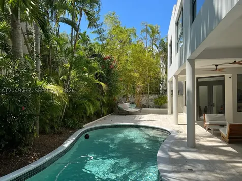 4101 Battersea Road Miami FL 33133