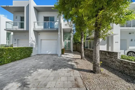 3567 SW 1st Avenue Miami FL 33145
