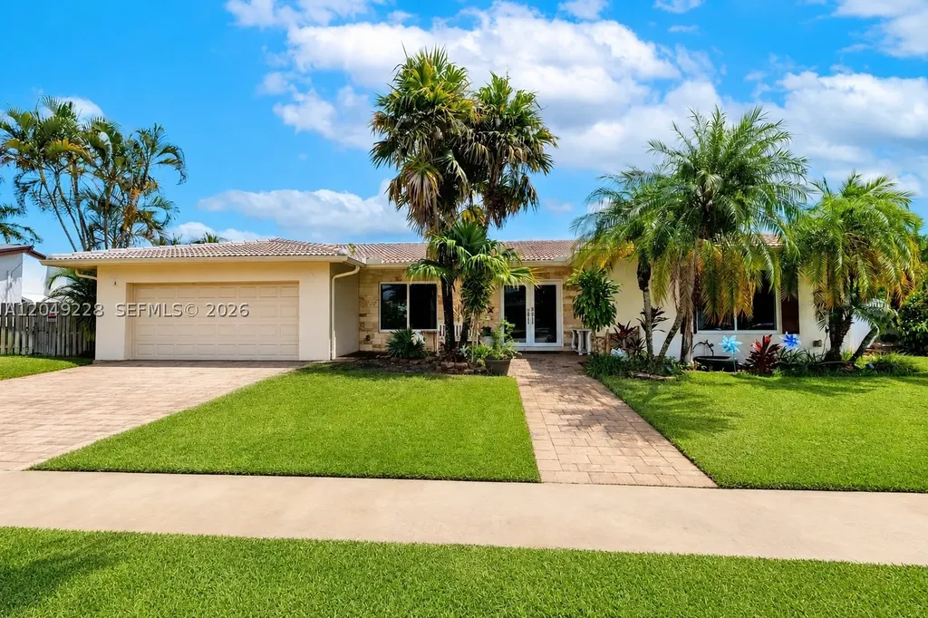 16740 Harbor Court Weston FL 33326