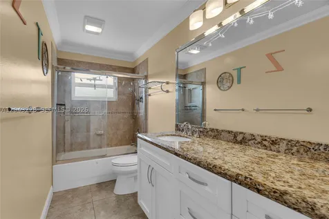 16740 Harbor Court Weston FL 33326