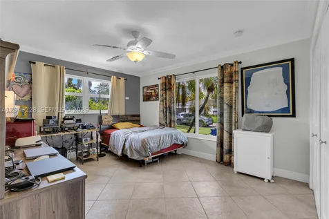 16740 Harbor Court Weston FL 33326