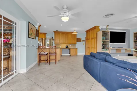 16740 Harbor Court Weston FL 33326