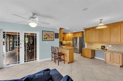 16740 Harbor Court Weston FL 33326