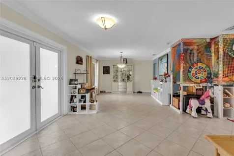 16740 Harbor Court Weston FL 33326