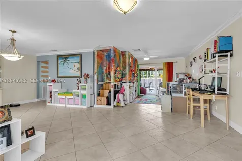 16740 Harbor Court Weston FL 33326