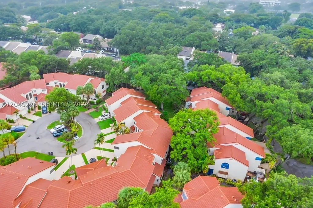 3454 Laurel Oaks Lane Hollywood FL 33021