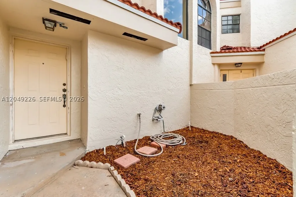 3454 Laurel Oaks Lane Hollywood FL 33021