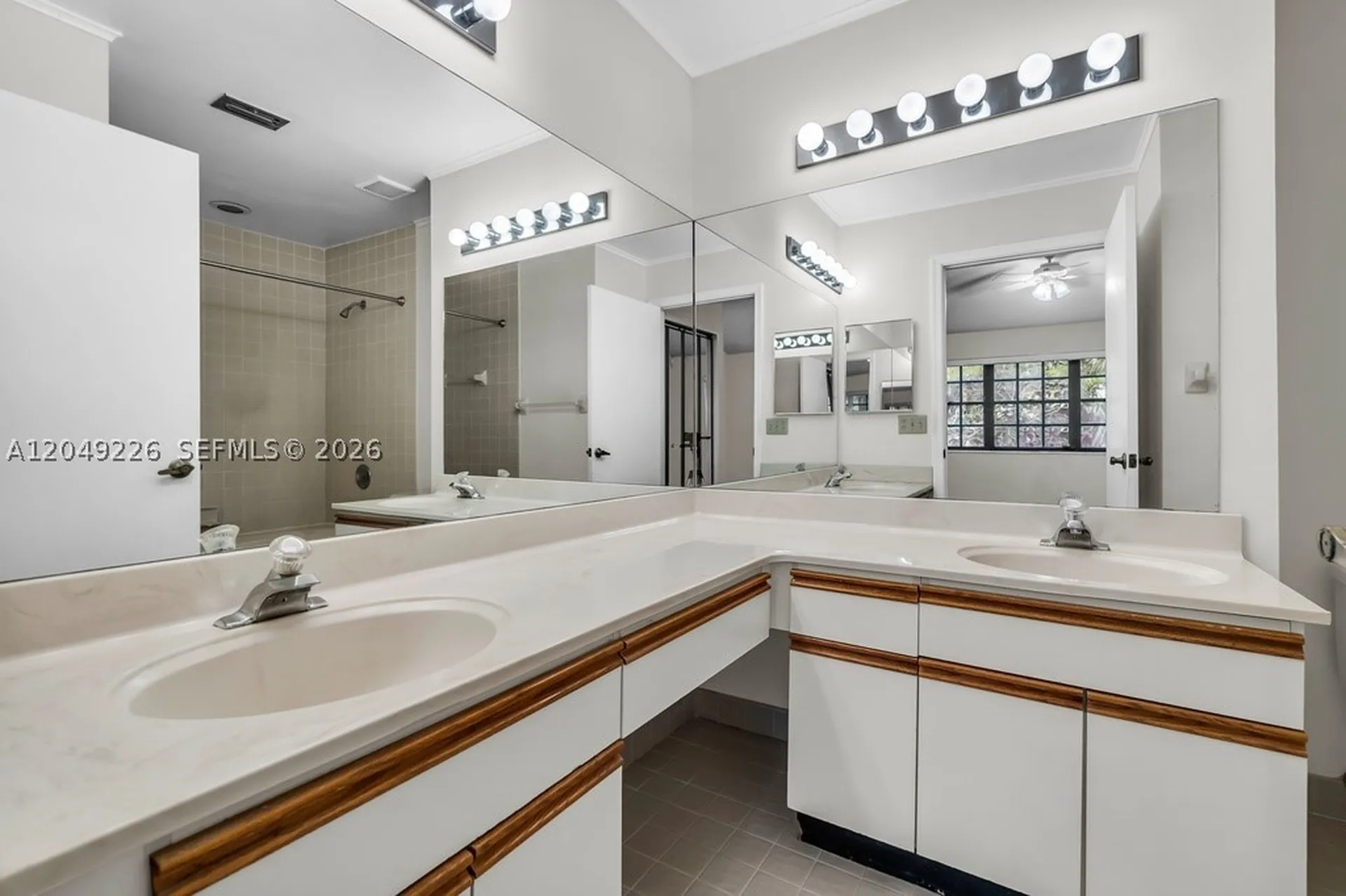 3454 Laurel Oaks Lane Hollywood FL 33021
