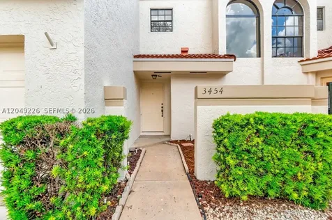 3454 Laurel Oaks Lane Hollywood FL 33021