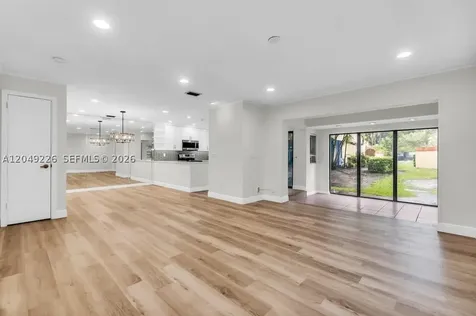 3454 Laurel Oaks Lane Hollywood FL 33021