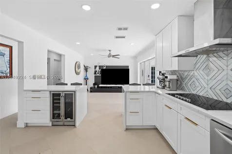 20235 Highland Lakes Boulevard Miami FL 33179