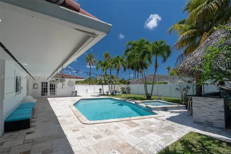 20235 Highland Lakes Boulevard Miami FL 33179