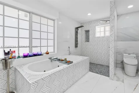 20235 Highland Lakes Boulevard Miami FL 33179