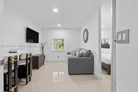 20235 Highland Lakes Boulevard Miami FL 33179