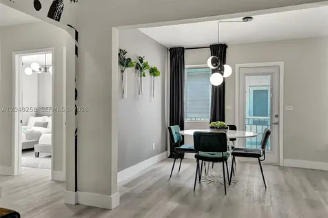 1430 16th Street Miami Beach FL 33139