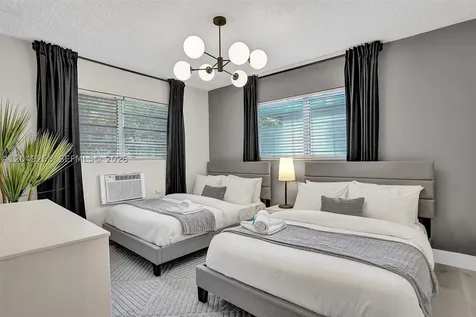 1430 16th Street Miami Beach FL 33139