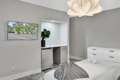 1430 16th Street Miami Beach FL 33139