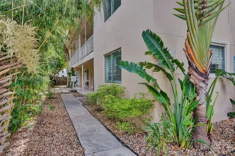 1430 16th Street Miami Beach FL 33139