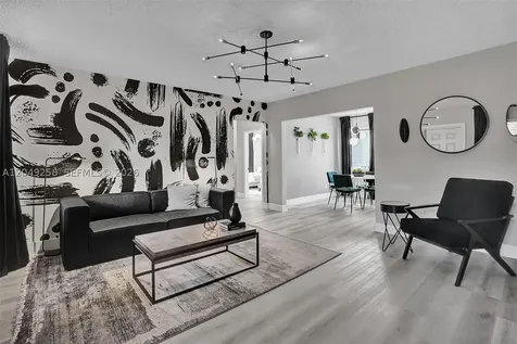 1430 16th Street Miami Beach FL 33139