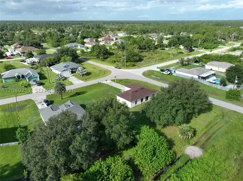 446 Windermere Drive Lehigh Acres FL 33972