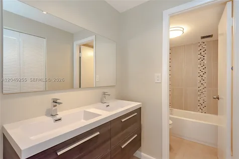 16710 NE 9th Avenue North Miami Beach FL 33162