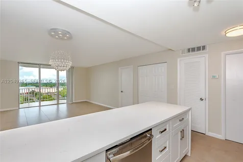 16710 NE 9th Avenue North Miami Beach FL 33162