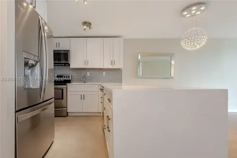 16710 NE 9th Avenue North Miami Beach FL 33162