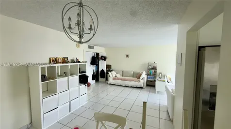 16909 N Bay Road Sunny Isles Beach FL 33160