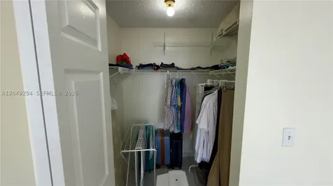 16909 N Bay Road Sunny Isles Beach FL 33160