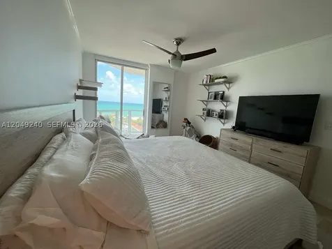 5900 Collins Avenue Miami Beach FL 33140