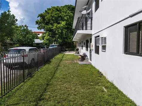 131 NE 77th Street Miami FL 33138