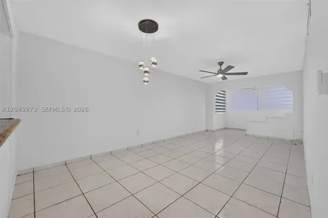 10300 Coral Way Miami FL 33165