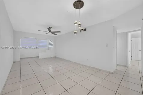 10300 Coral Way Miami FL 33165
