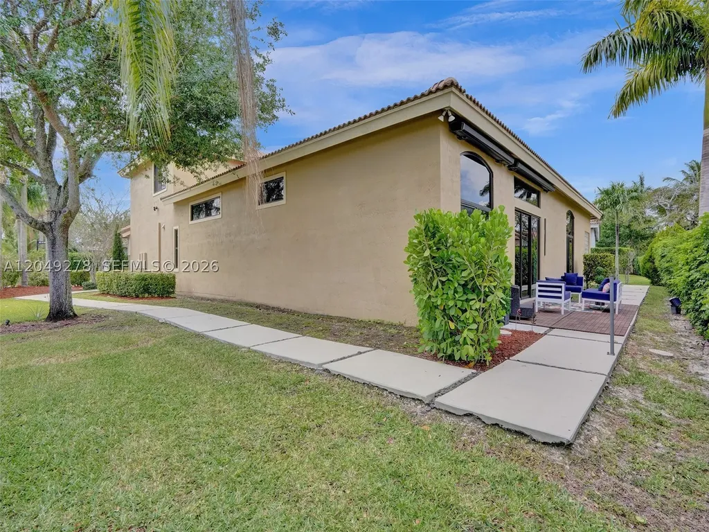 303 NW 119th Drive Coral Springs FL 33071