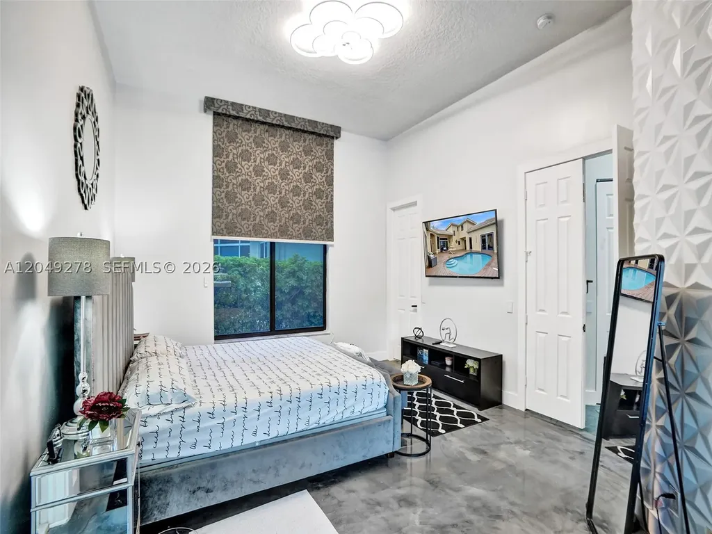 303 NW 119th Drive Coral Springs FL 33071
