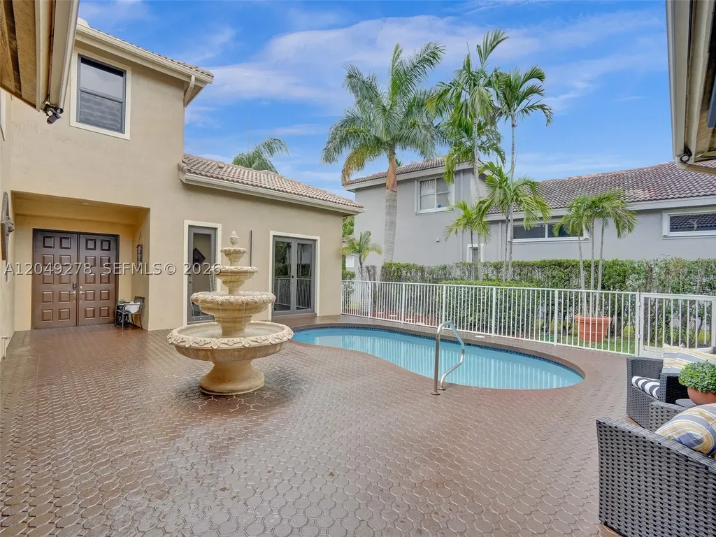 303 NW 119th Drive Coral Springs FL 33071