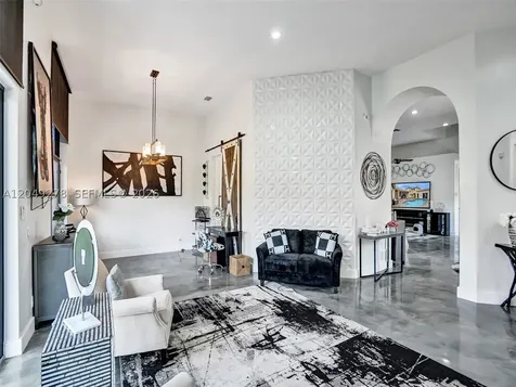 303 NW 119th Drive Coral Springs FL 33071