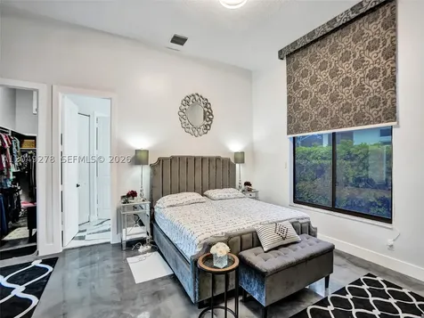 303 NW 119th Drive Coral Springs FL 33071