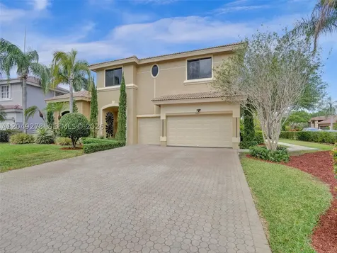 303 NW 119th Drive Coral Springs FL 33071