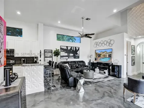 303 NW 119th Drive Coral Springs FL 33071
