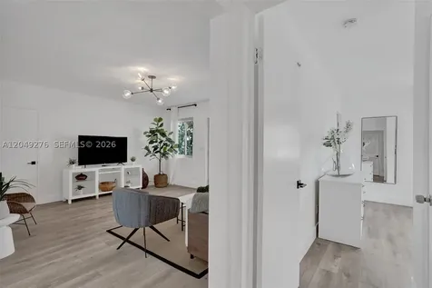 1440 16th Street Miami Beach FL 33139