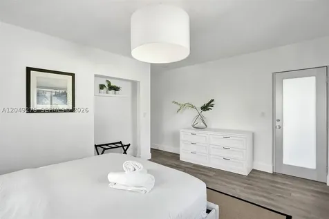 1440 16th Street Miami Beach FL 33139