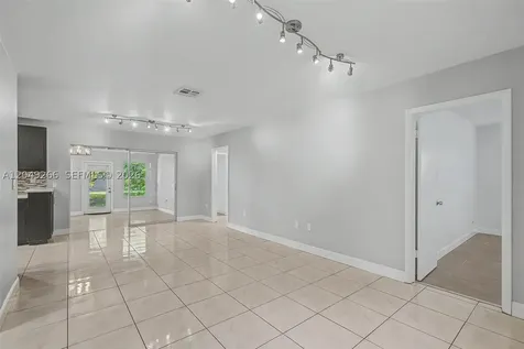 11860 SW 81st Road Pinecrest FL 33156