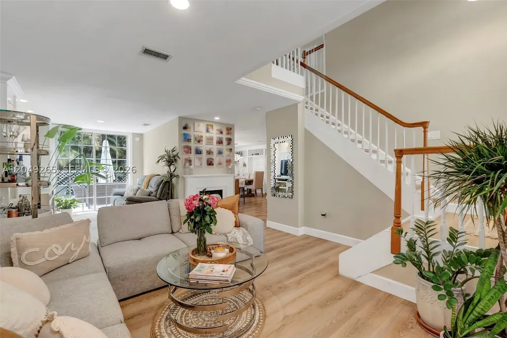 11718 NW 1st Street Coral Springs FL 33071