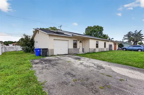 7931 SW 3rd Street North Lauderdale FL 33068