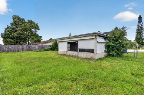 7931 SW 3rd Street North Lauderdale FL 33068
