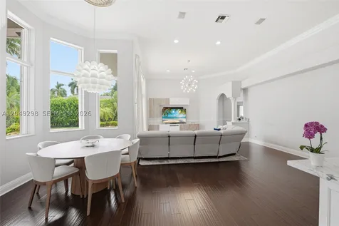 2542 Eagle Run Drive Weston FL 33327