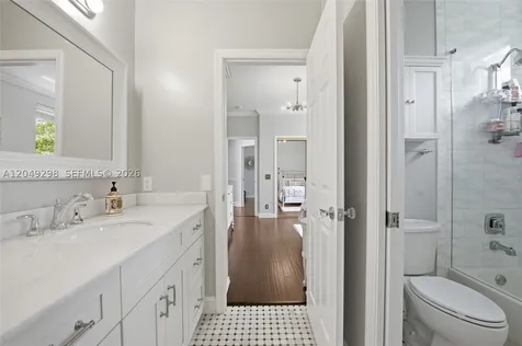 2542 Eagle Run Drive Weston FL 33327